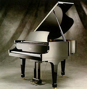 steinway_boston_grand_piano.jpg